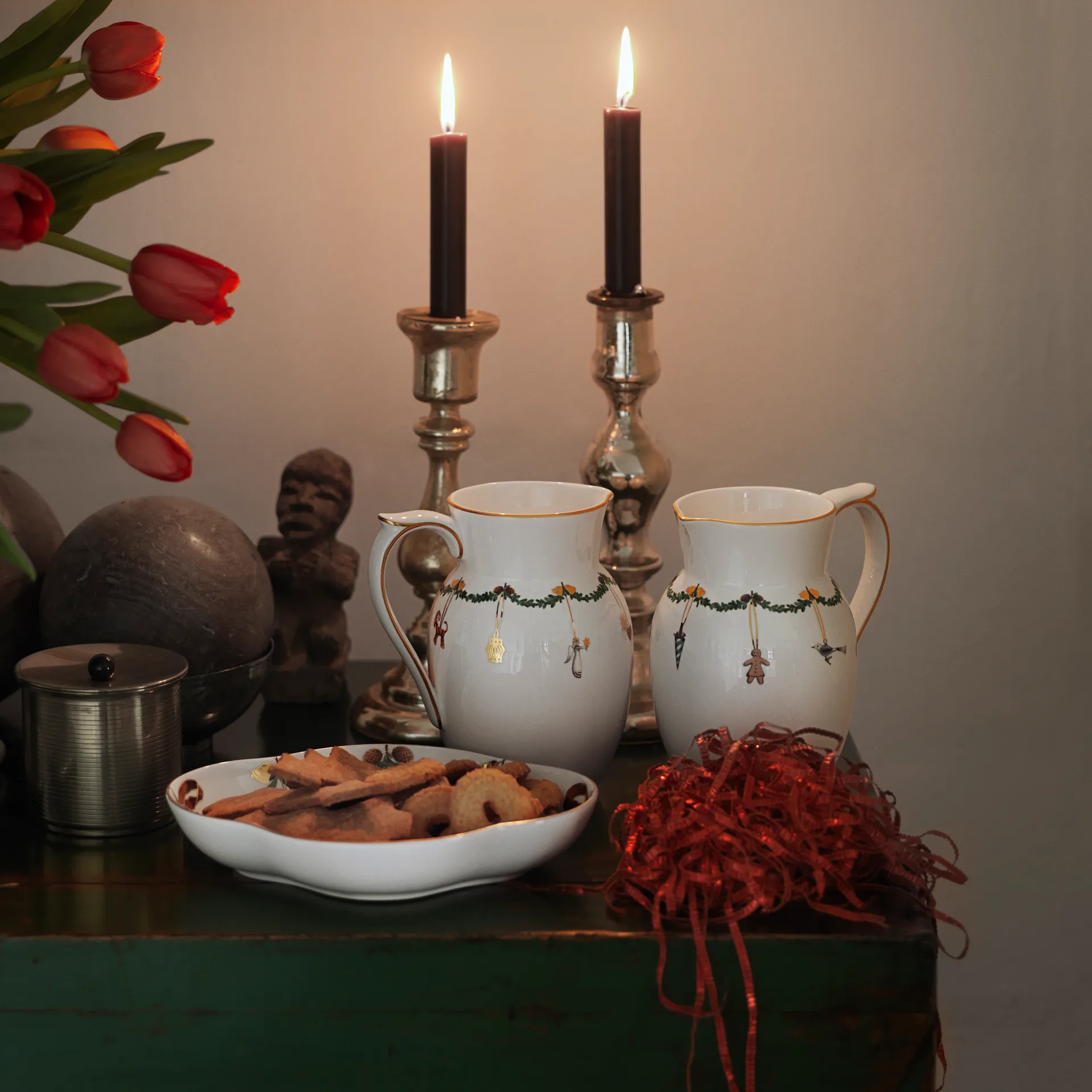 Star Fluted Christmas tray, Ø 18 cm Royal Copenhagen