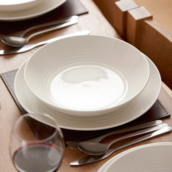 Maze deep plate 24 cm, White Royal Doulton