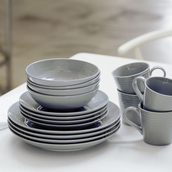 Maze plate 22 cm, dark grey Royal Doulton