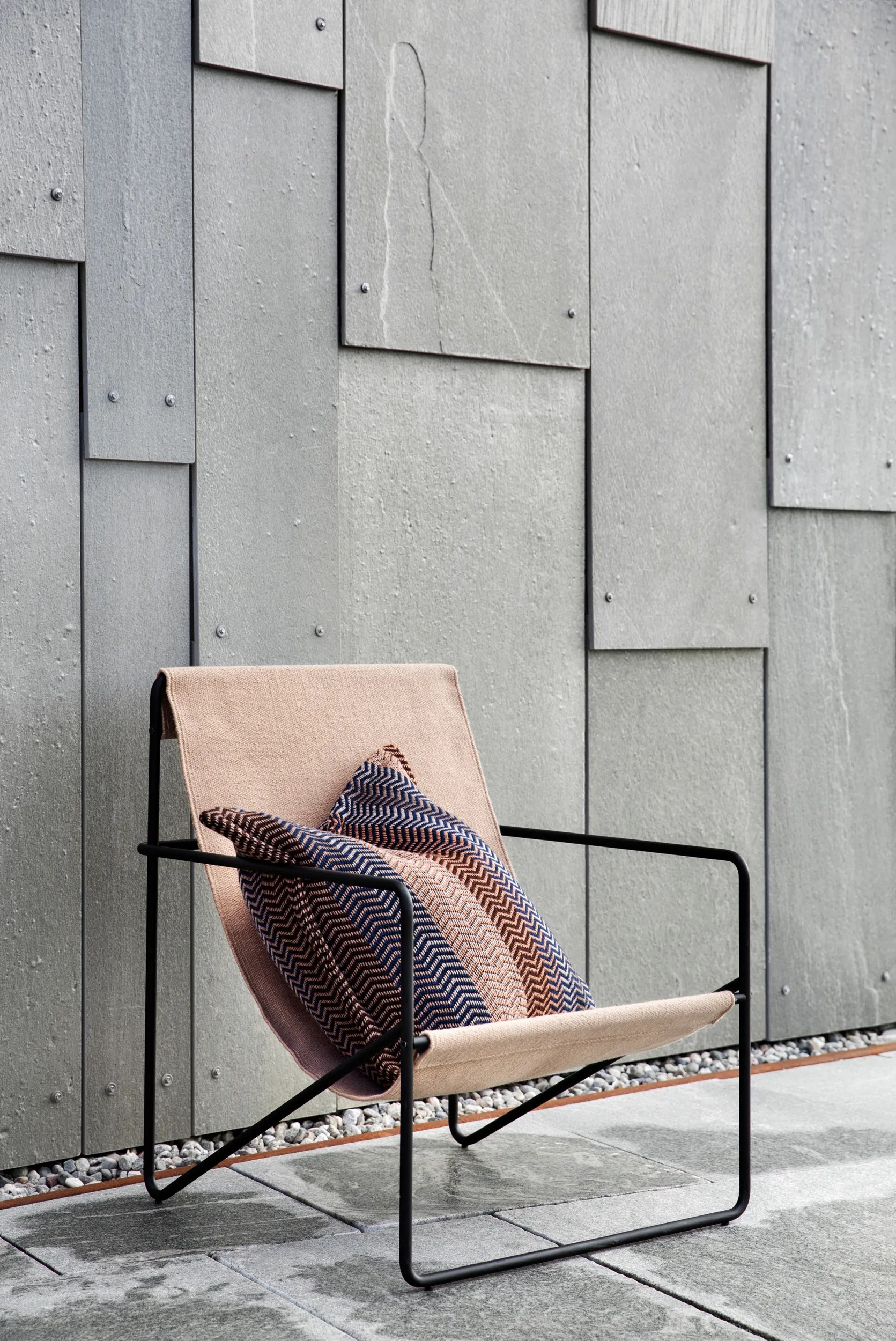 Fri cushion 60x60 cm, By the fire Røros Tweed