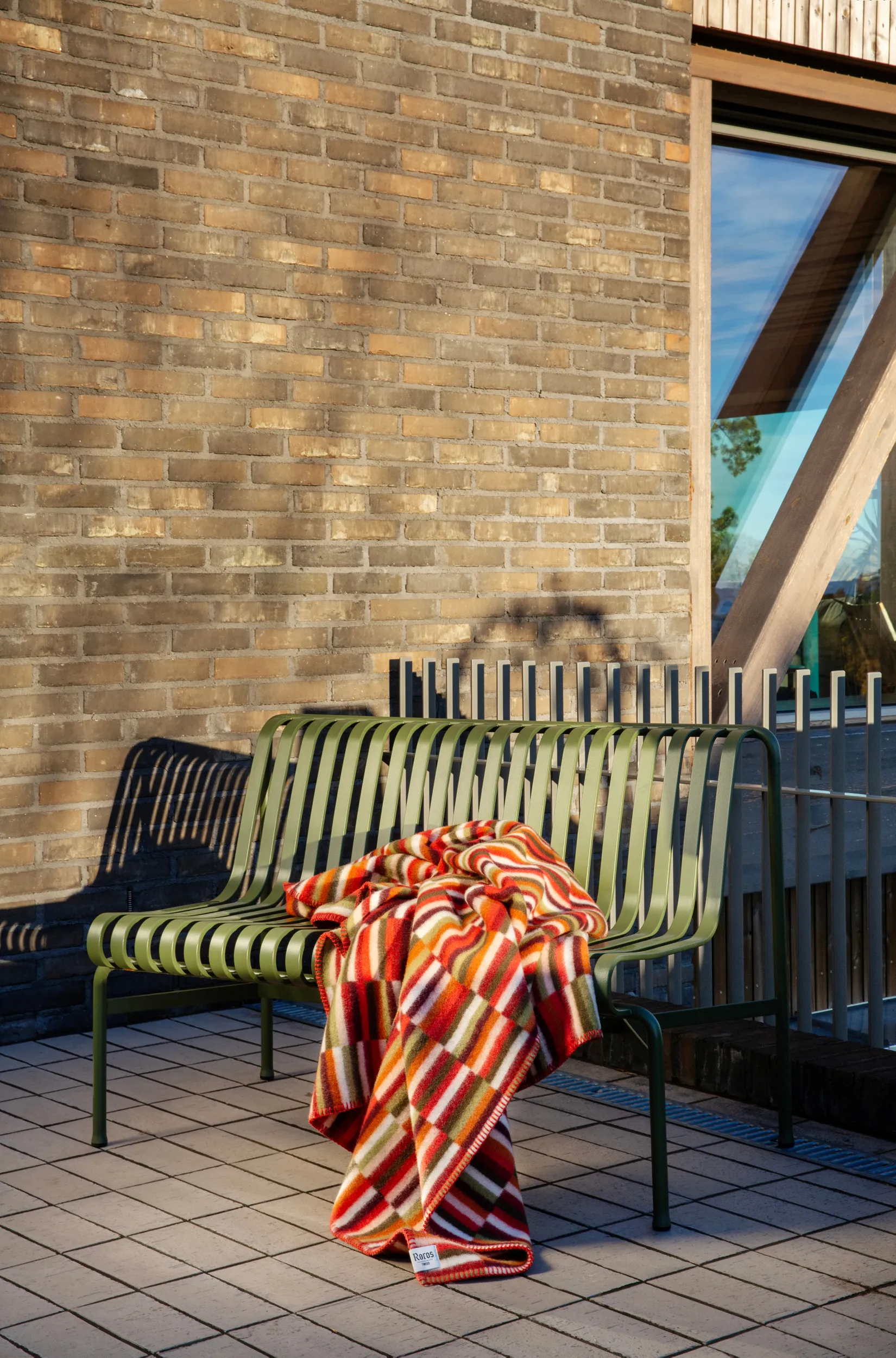 Ida blanket 135x200 cm, Red shades Røros Tweed