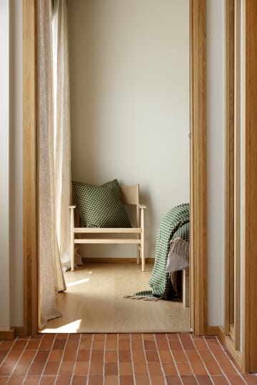 Isak cushion 60x60 cm - Meadow - Røros Tweed