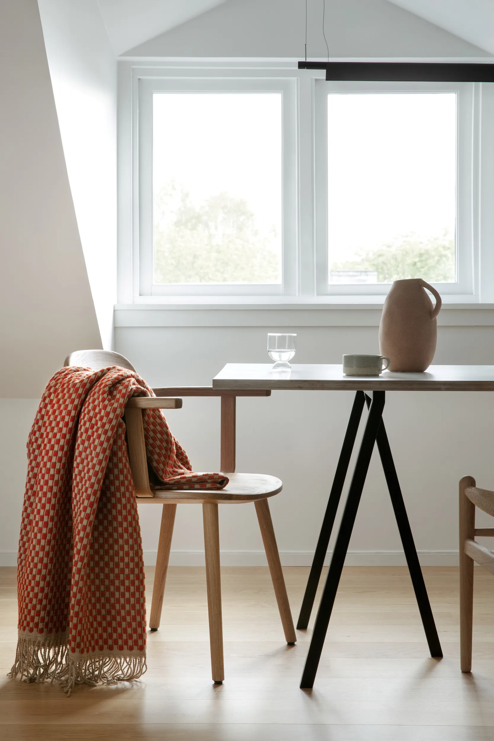 Isak throw 150x210 cm, Red sumac Røros Tweed