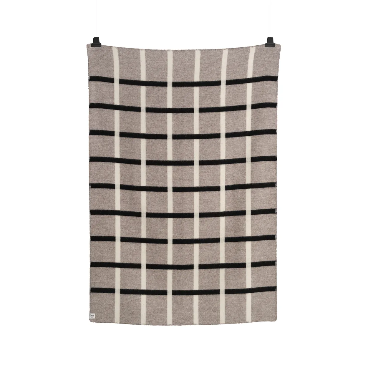 Roros Tweed Knut blanket 135x200 cm Dove grey | Scandinavian Design | Wool blankets & throws | Grey