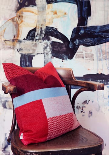 Mikkel cushion 50x50 cm - Red - Røros Tweed