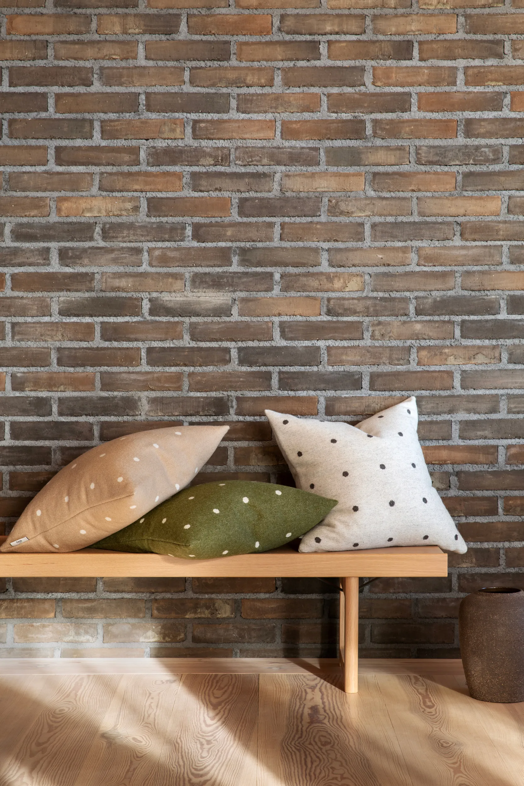 Pastille cushion 50x50 cm, Mushroom Røros Tweed