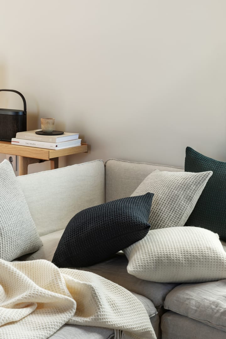 Vega cushion 50x50 cm - Natural - Røros Tweed