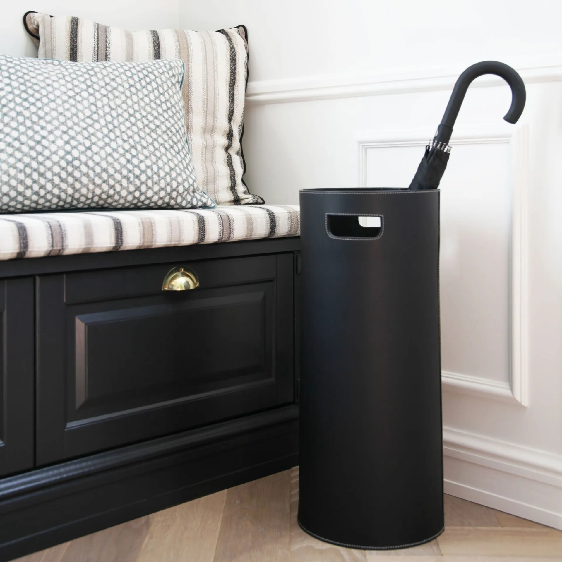 Ørskov internal water collector for umberella stand, Black Ørskov