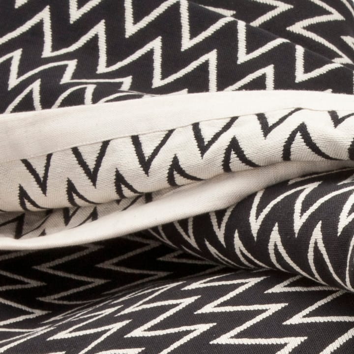 Zigzag bedspread black - 140x260 cm - Ørskov