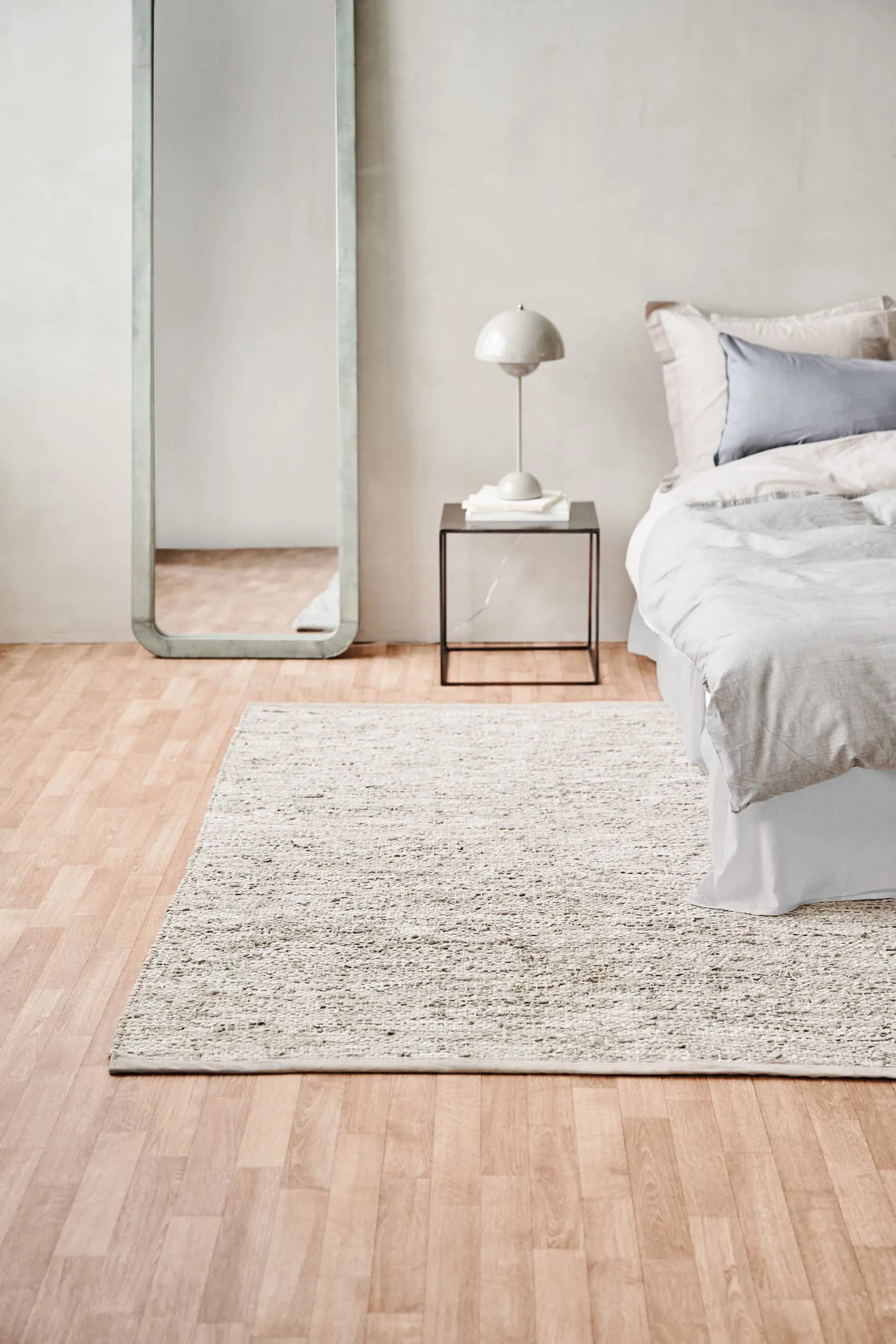 Leather rug 140x200 cm, Beige Rug Solid