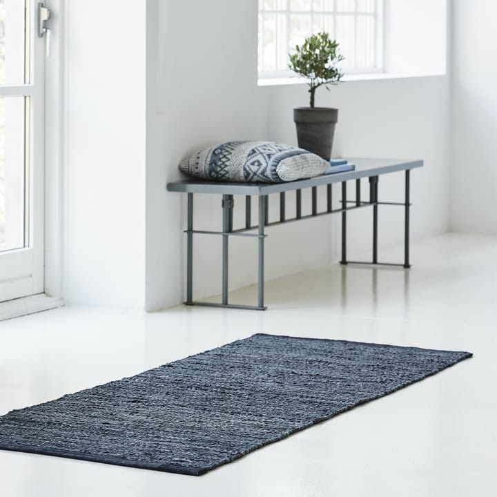 Leather rug  65x135 cm - dark grey (dark grey) - Rug Solid