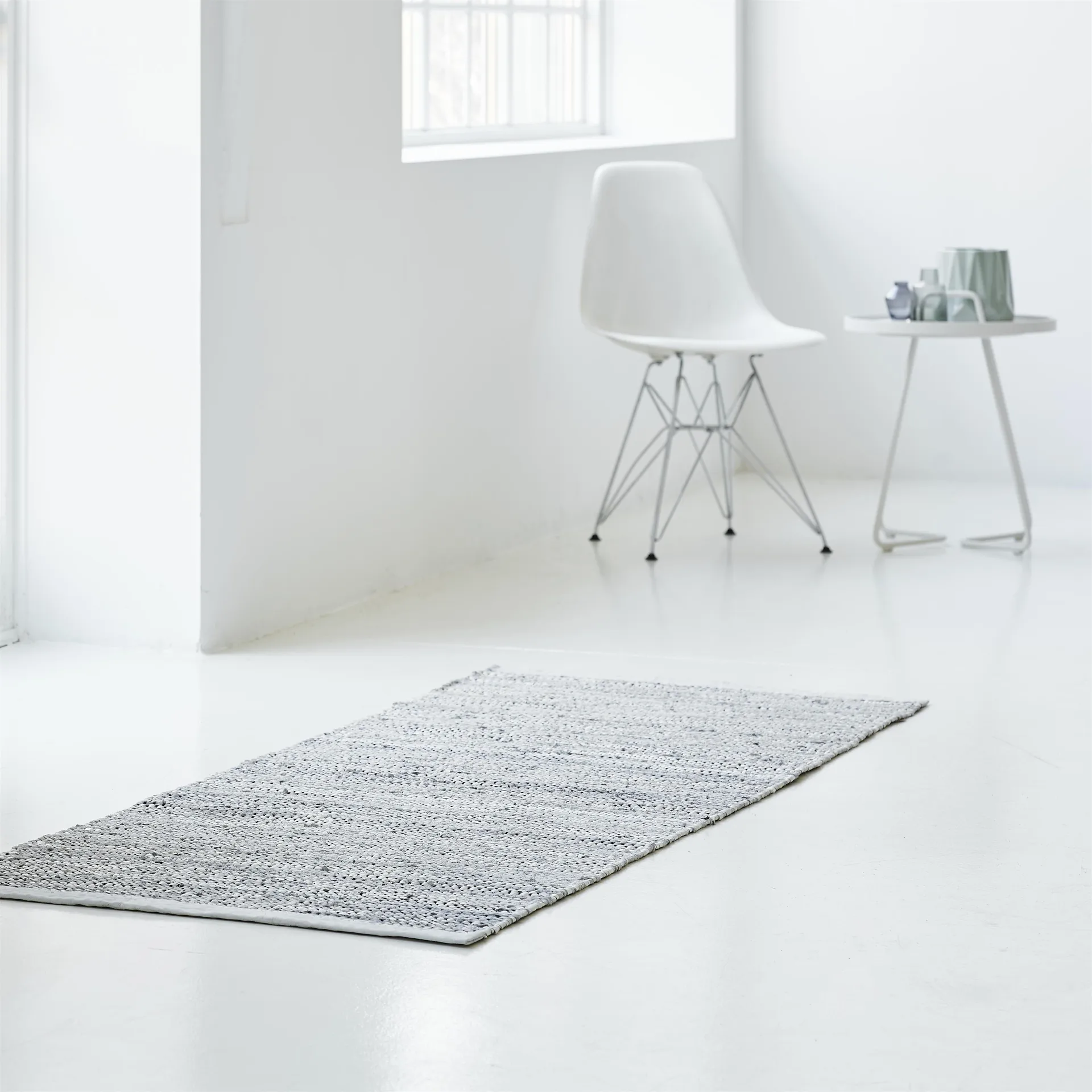 Leather rug 75x200 cm, Light grey (light grey) Rug Solid