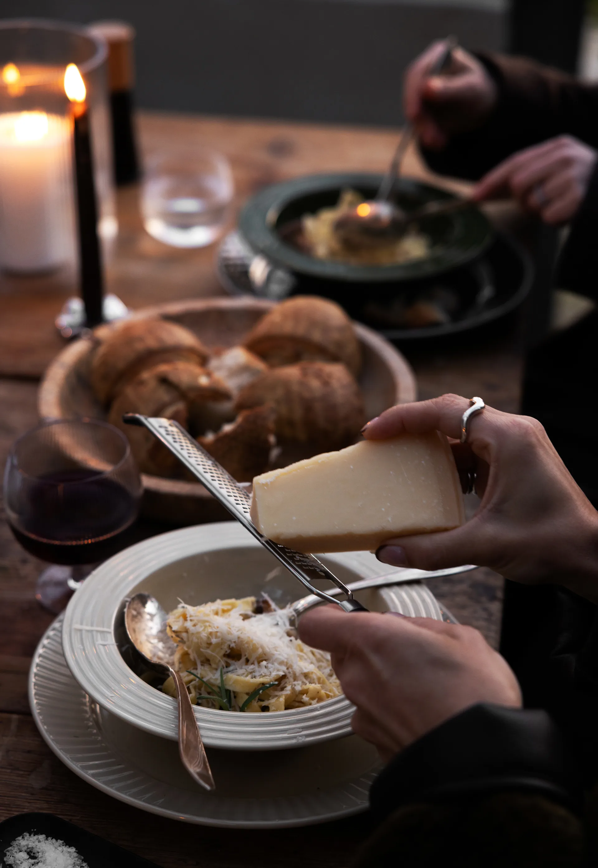 Coffee & More deep plate Ø22 cm, Beige Sagaform