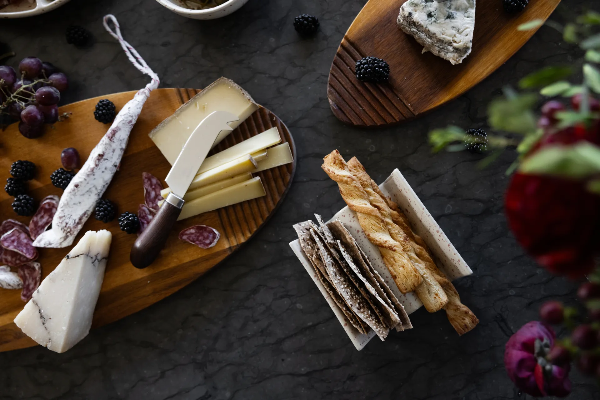 Ditte taco stand 2-pack, Beige-burgundy Sagaform