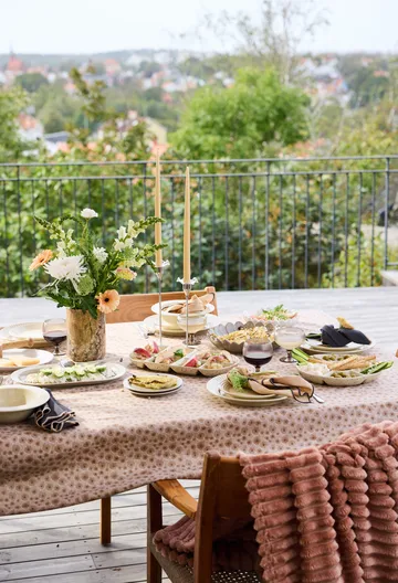 Edith tablecloth 150x280 cm - Mixad beige - Sagaform