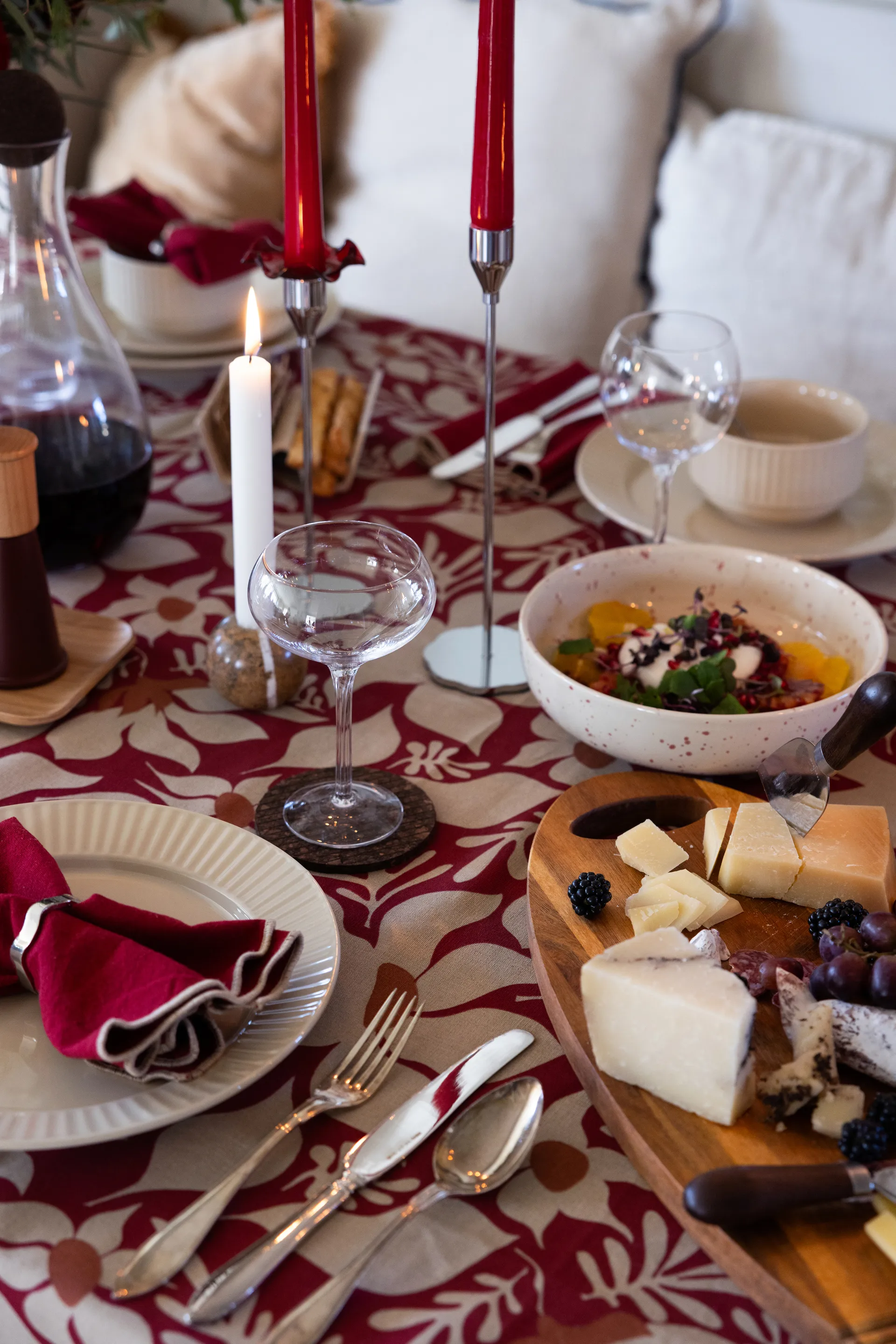 Edith tablecloth 150x280 cm, Wine red Sagaform
