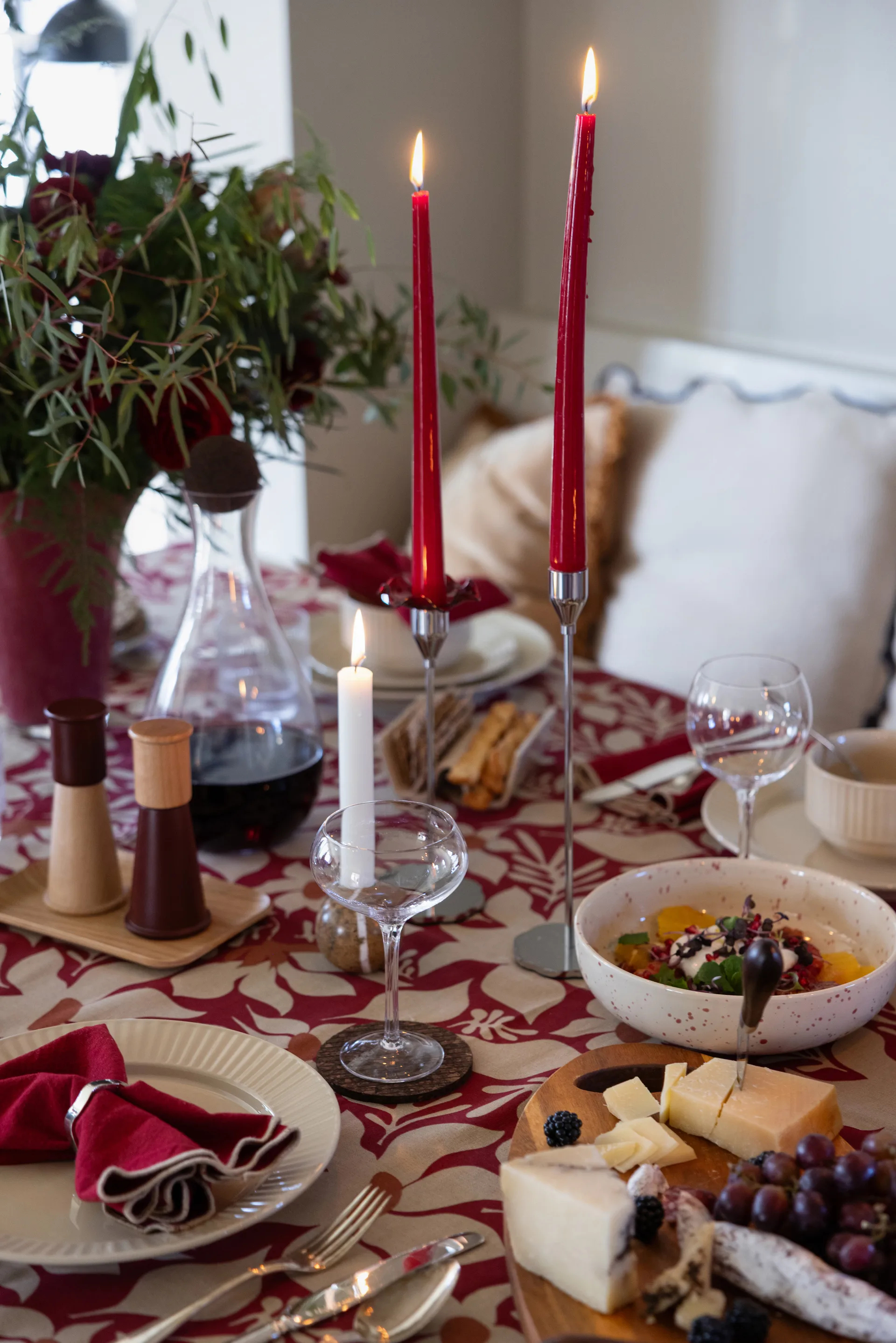 Edith tablecloth 150x280 cm, Wine red Sagaform