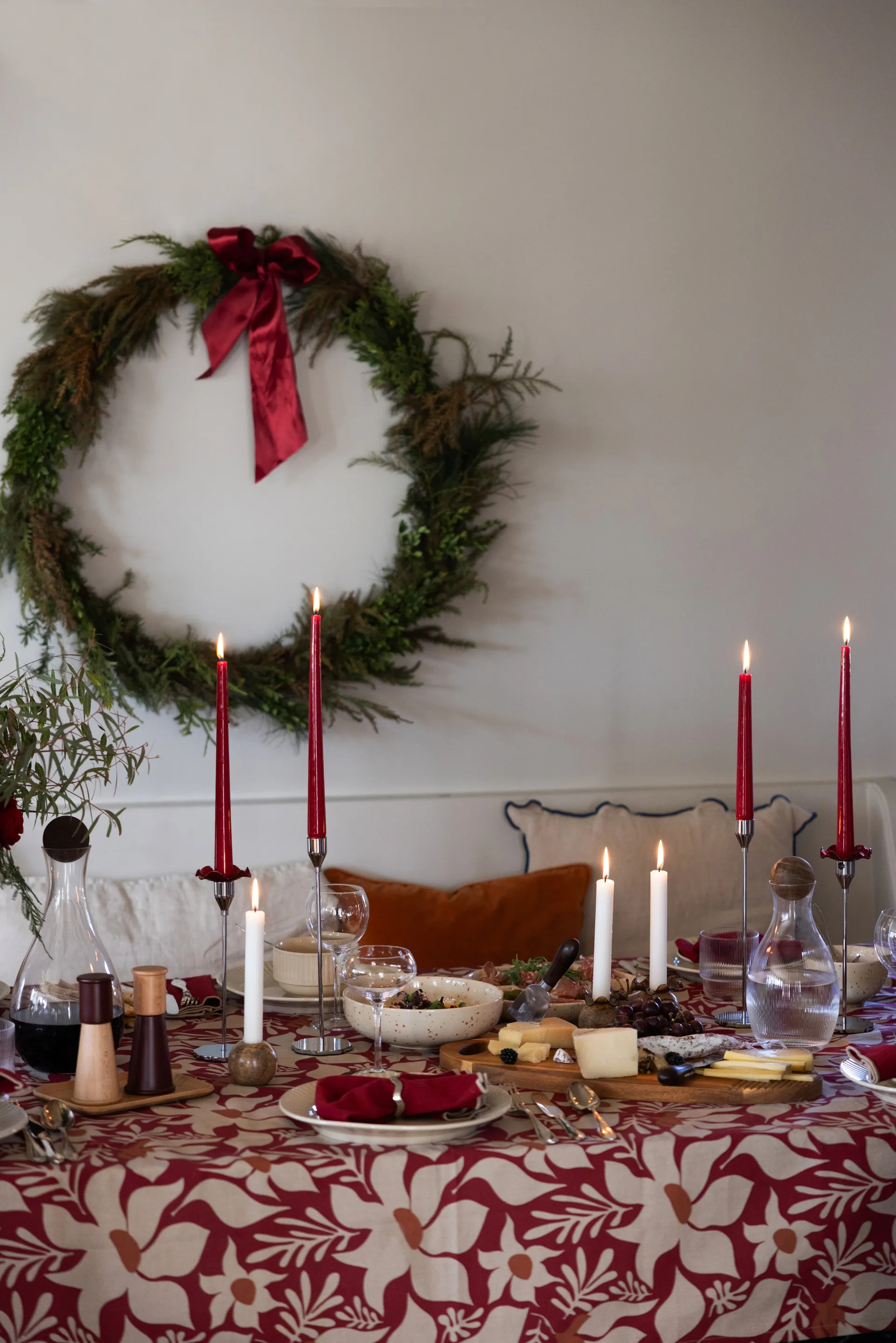 Edith tablecloth 150x280 cm, Wine red Sagaform