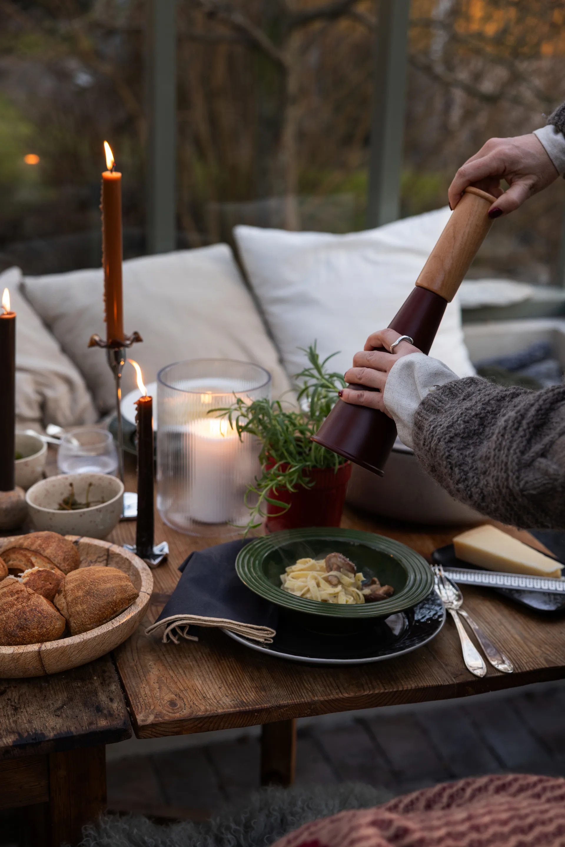 Gherkin salt and pepper grinder large 32 cm, Red-brown Sagaform