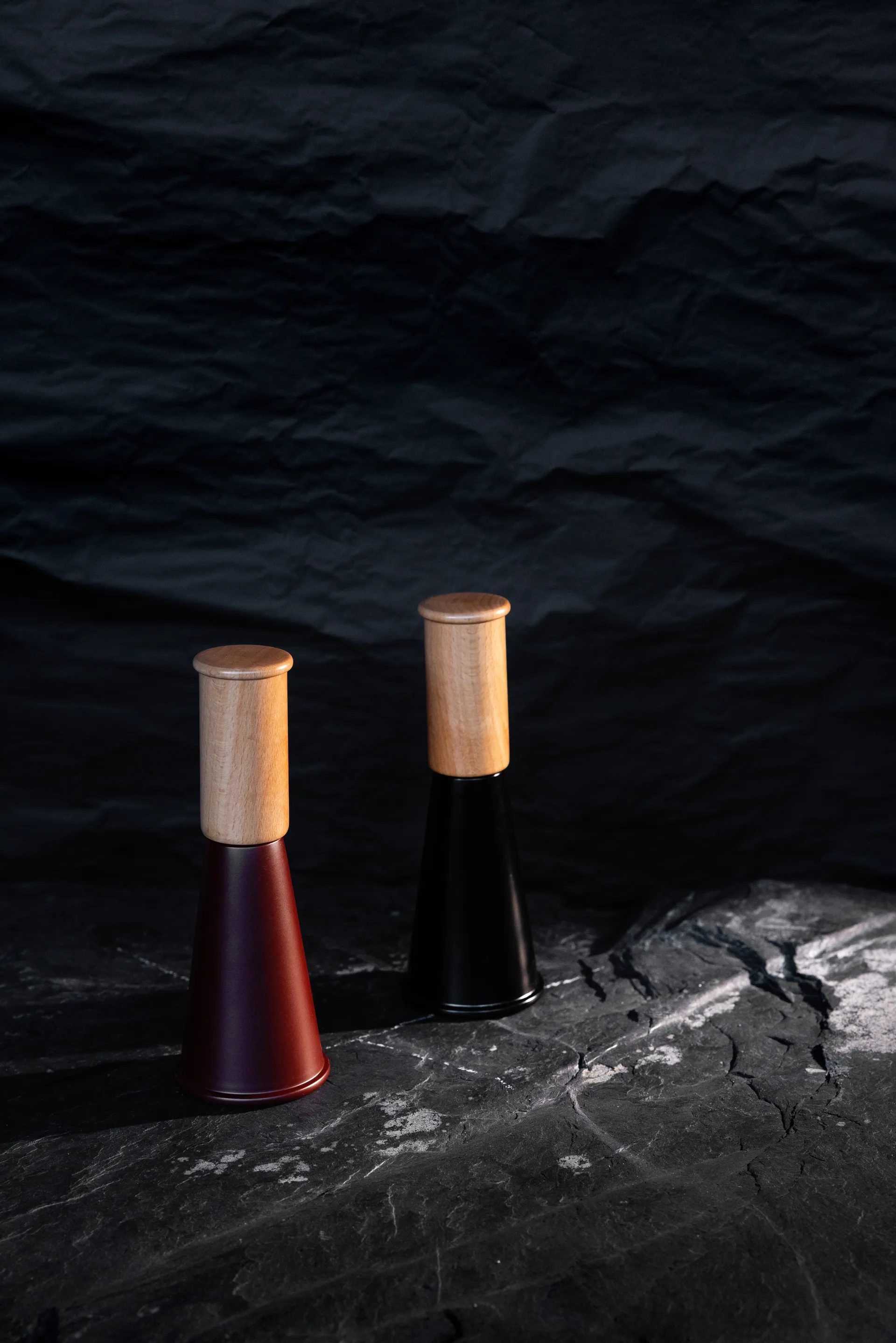 Gurken salt and pepper grinder medium 20.5 cm, Black-brown Sagaform