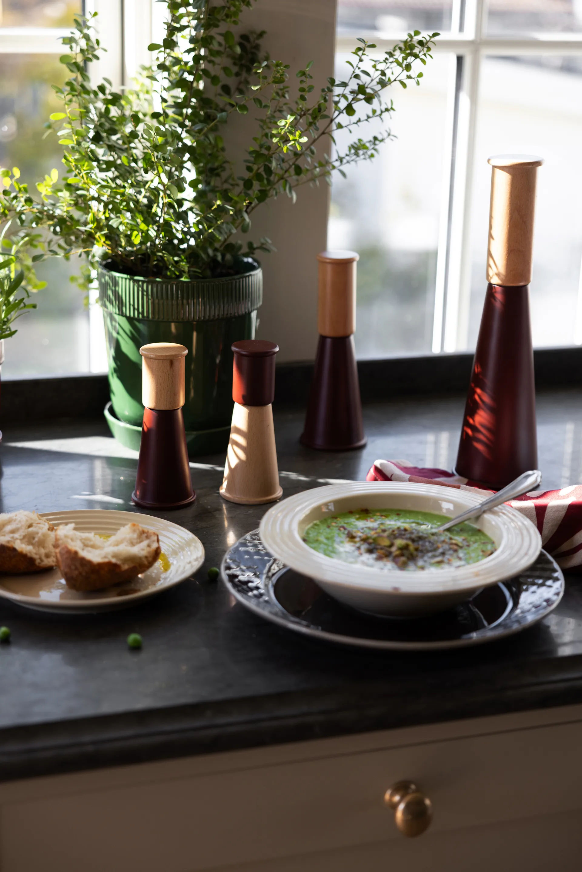 Gurken salt and pepper grinder medium 20.5 cm, Red-brown Sagaform