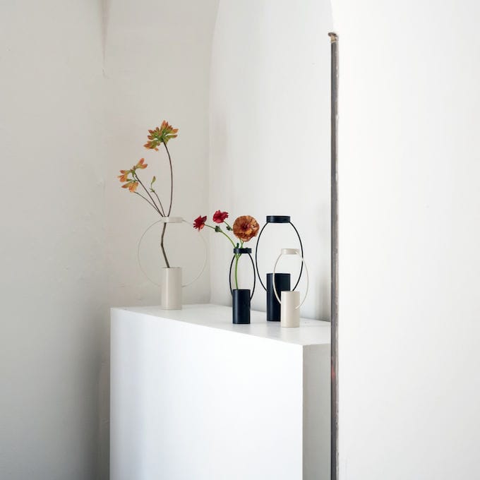 Moon vase 30 cm, black Sagaform