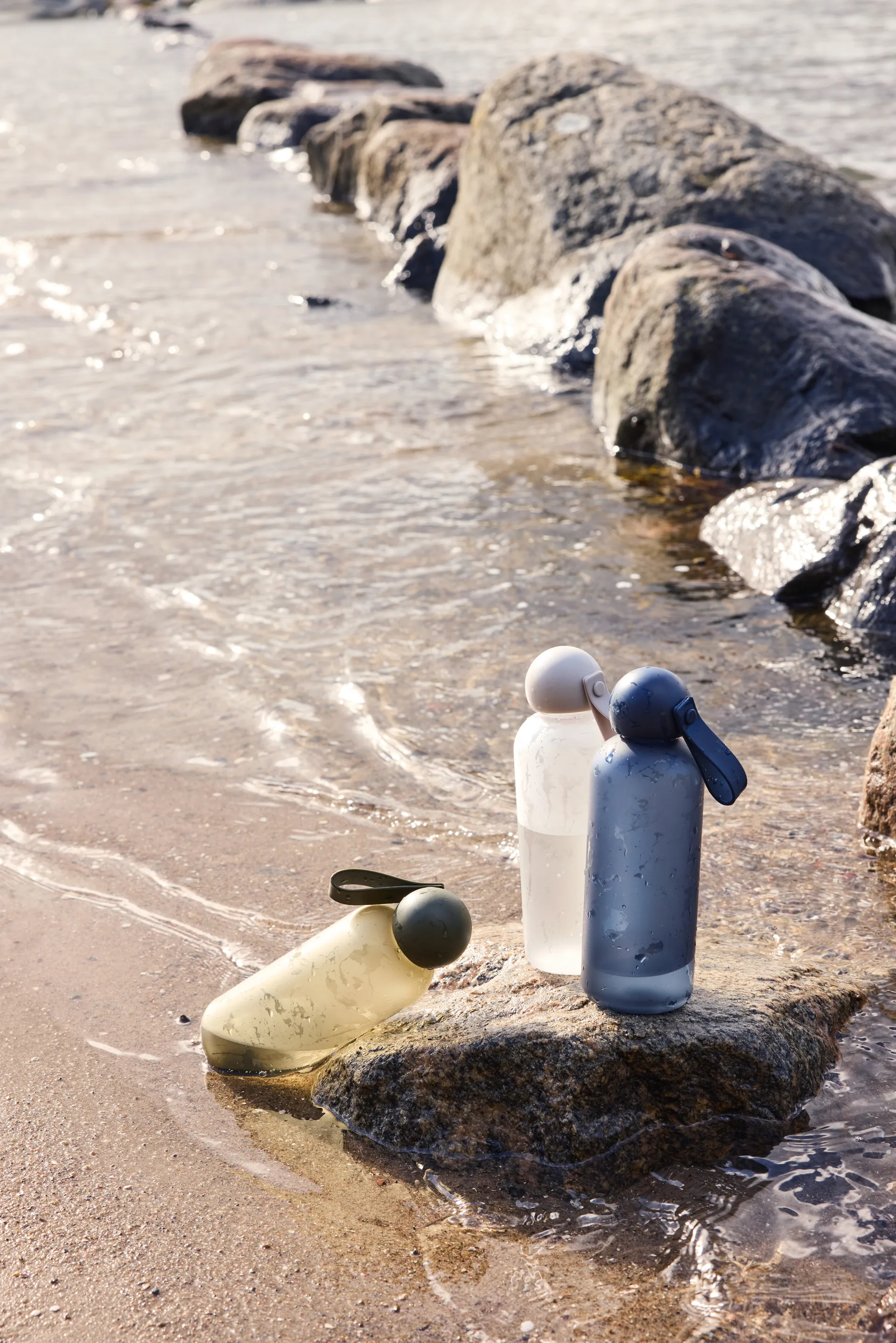 Tom water bottle 650 ml, Beige Sagaform