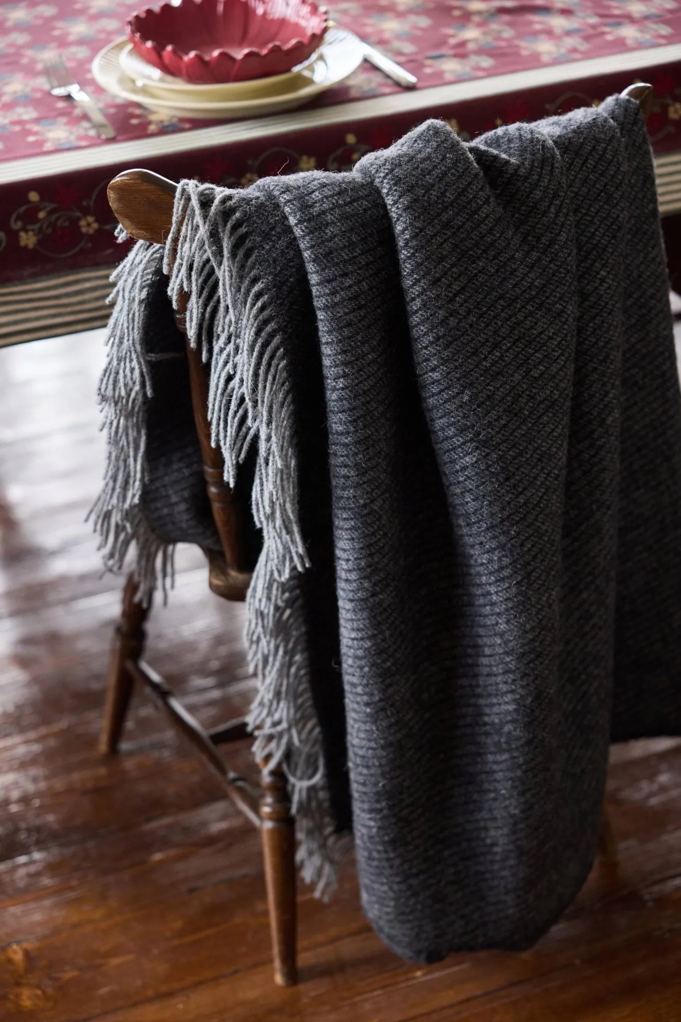 Ulli blanket 130x170 cm, Grey striped Sagaform
