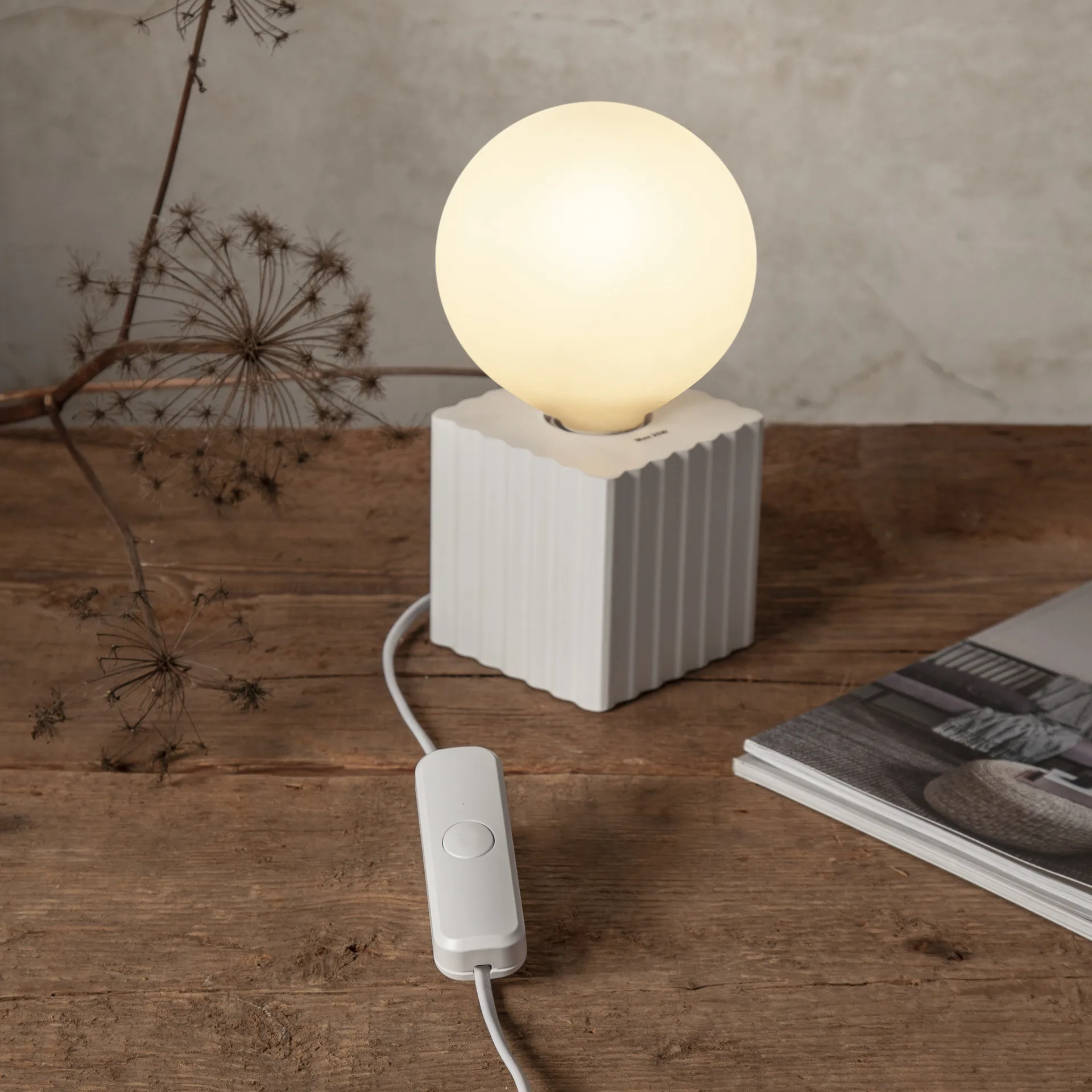 Lit cord dimmer, White Scandi Essentials