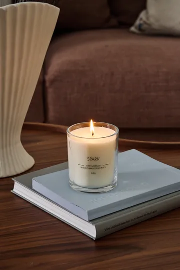 Spark scented candle - 260 g - Scandi Essentials