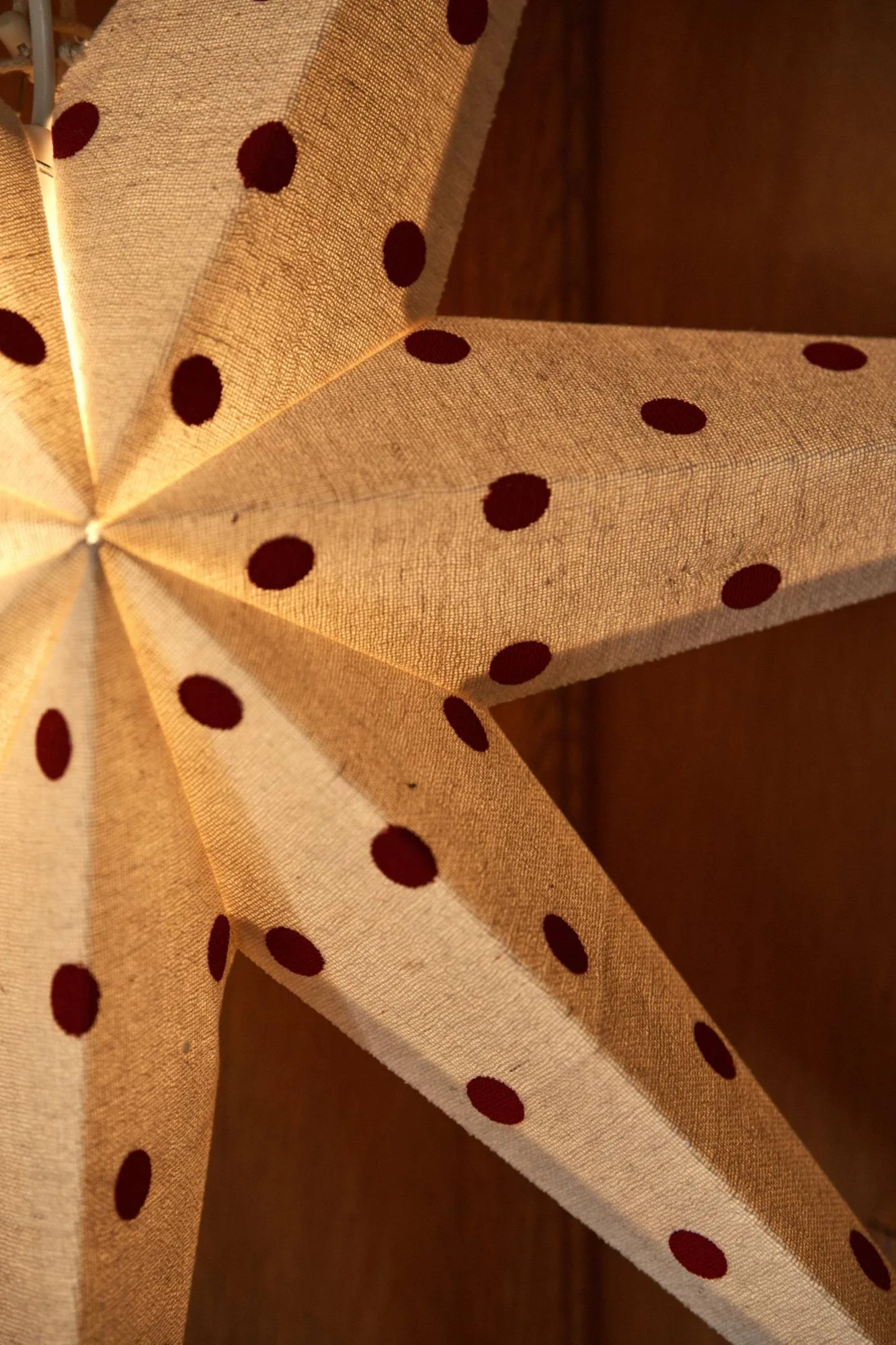 Bare advent star white-red dots, 80 cm Scandi Living