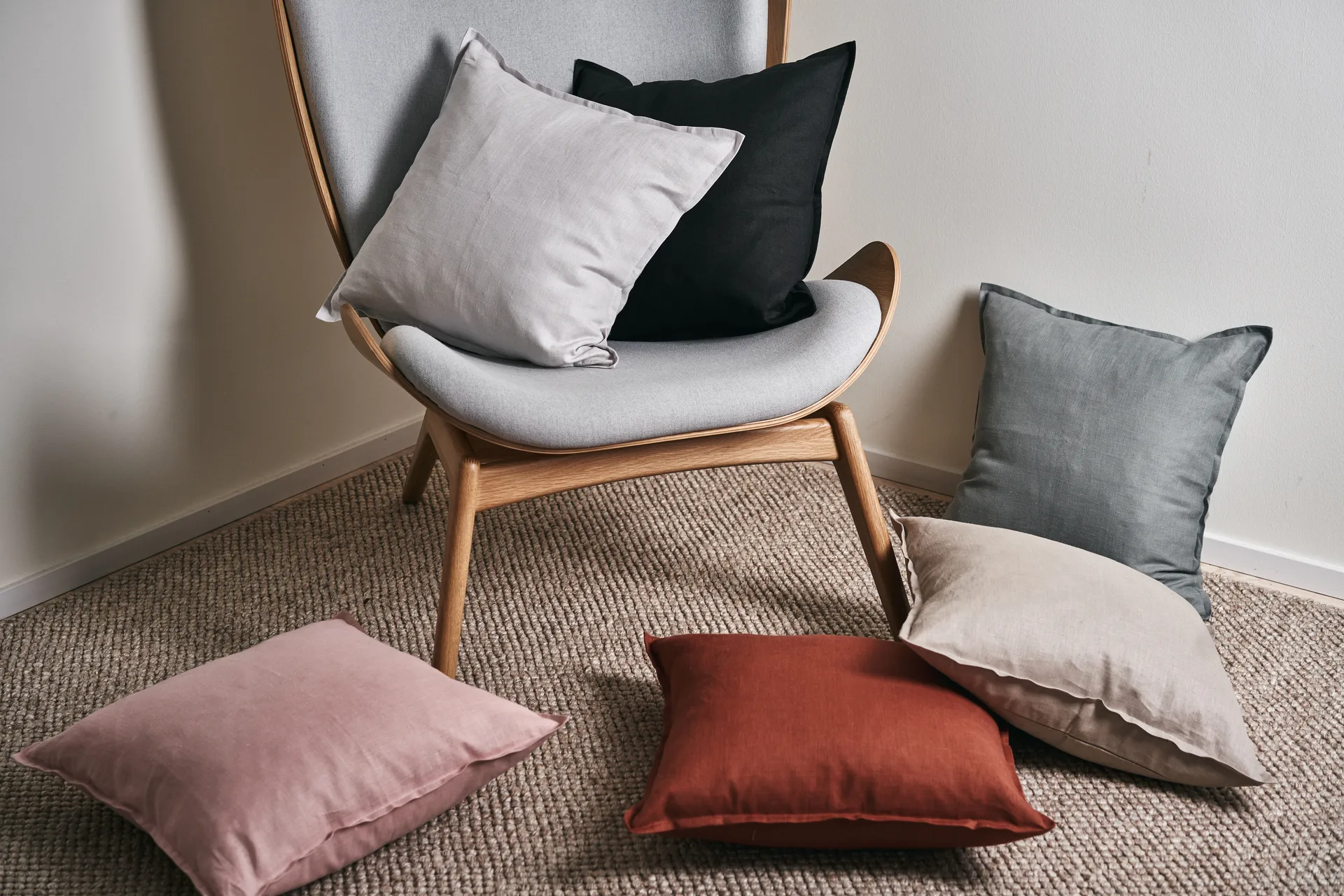 Calm pillow case linen 50x50 cm, Carbon Scandi Living