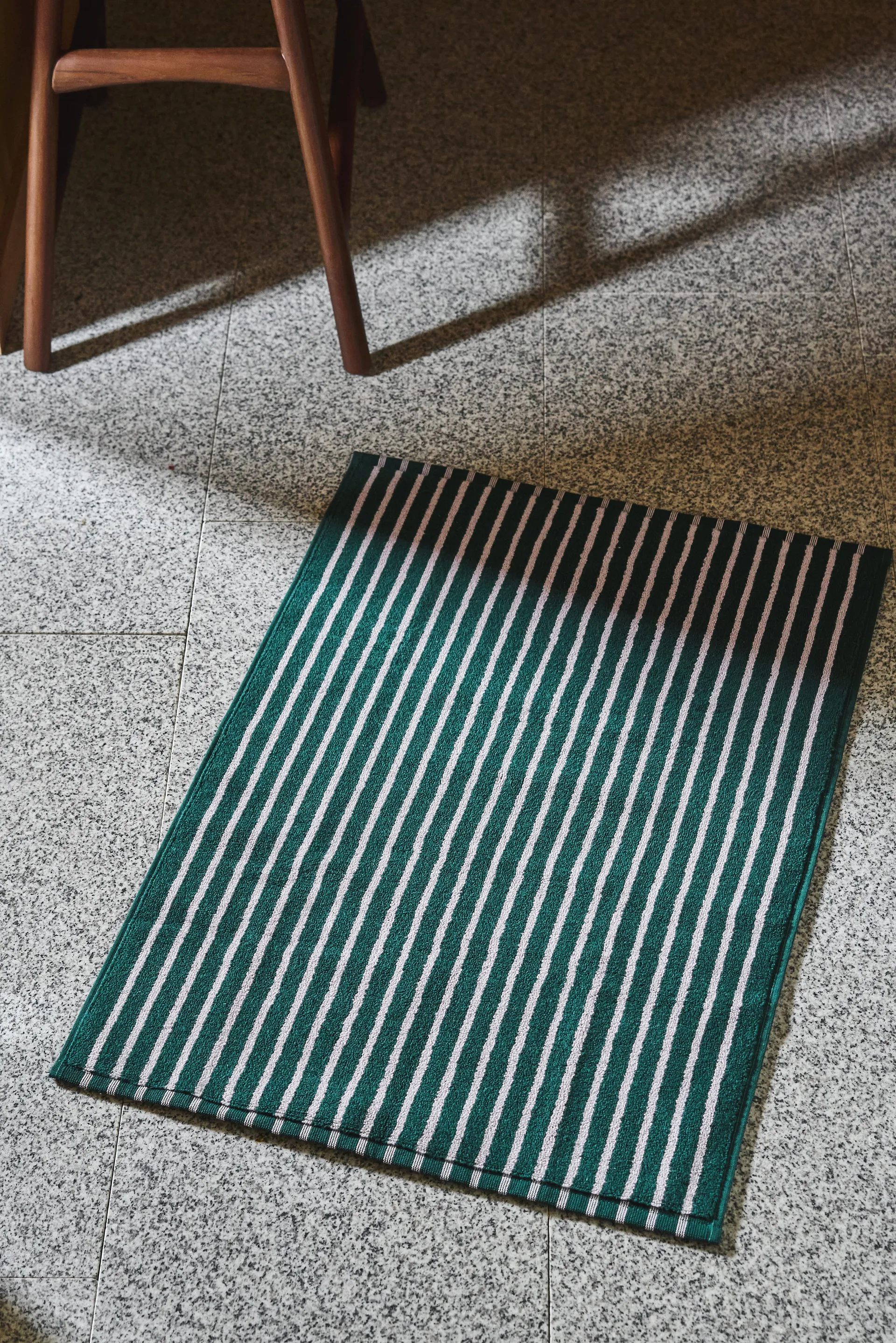 Drift bath mat 50x70cm, Green-purple Scandi Living