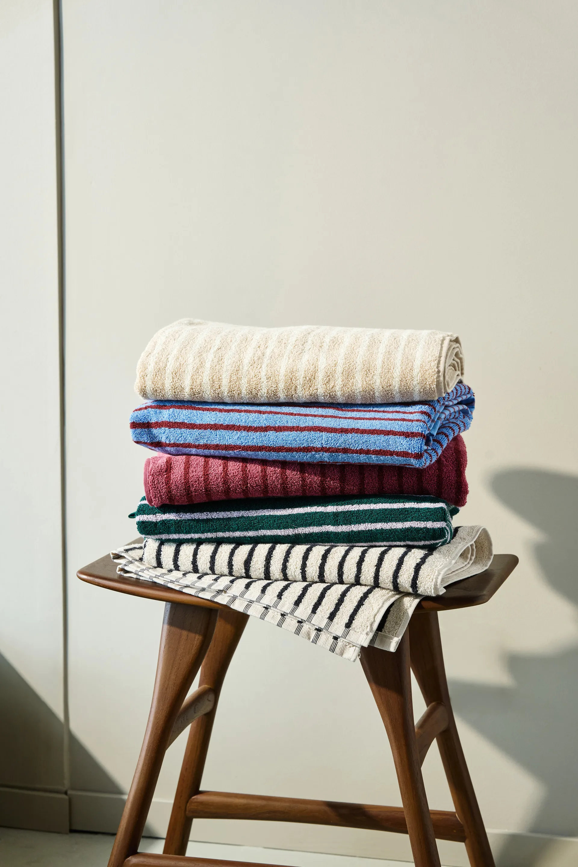 Drift bath towel 70x140 cm, Beige-white Scandi Living