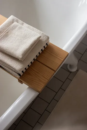 Drift bath towel 70x140 cm - White - Scandi Living