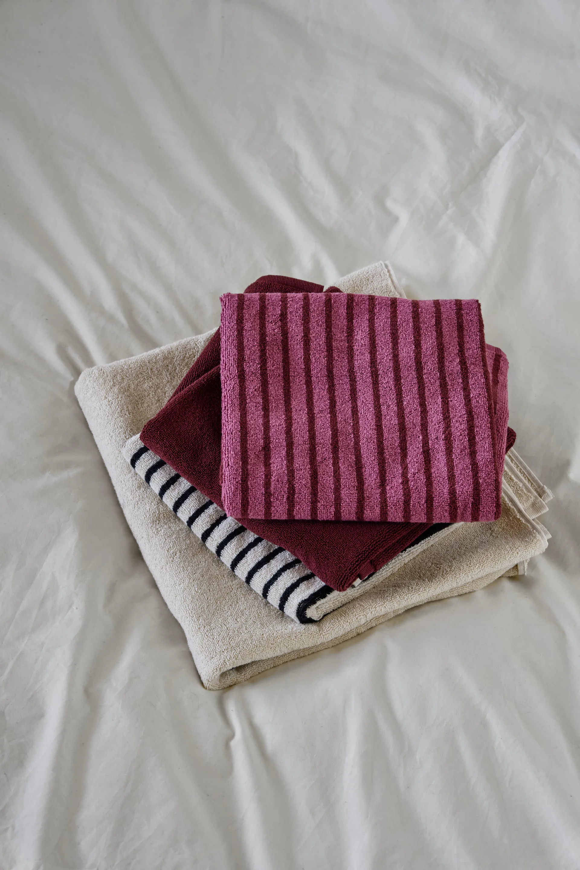Drift bath towel 70x140 cm, White Scandi Living