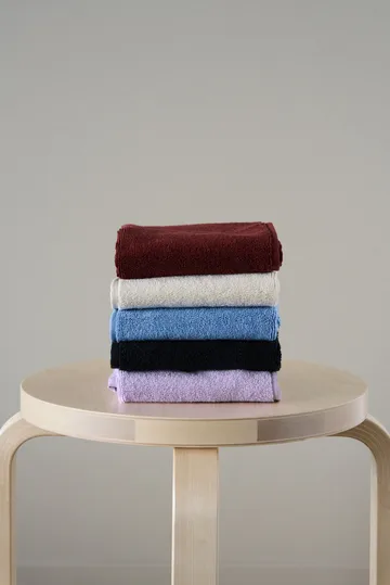 Drift towel 30x50 cm - Purple - Scandi Living