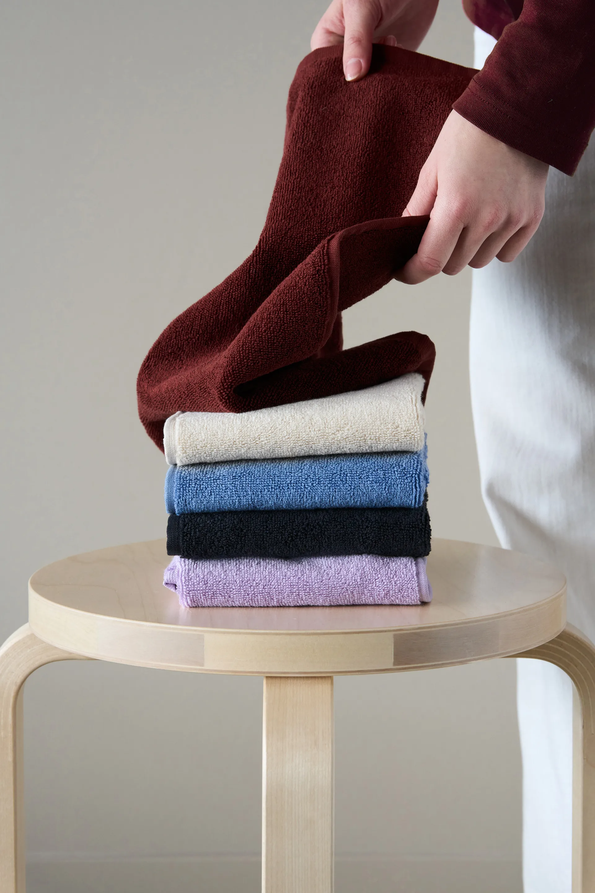 Drift towel 30x50 cm, Red Scandi Living