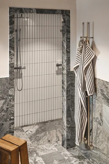 Drift towel set 4 pieces - White-black - Scandi Living