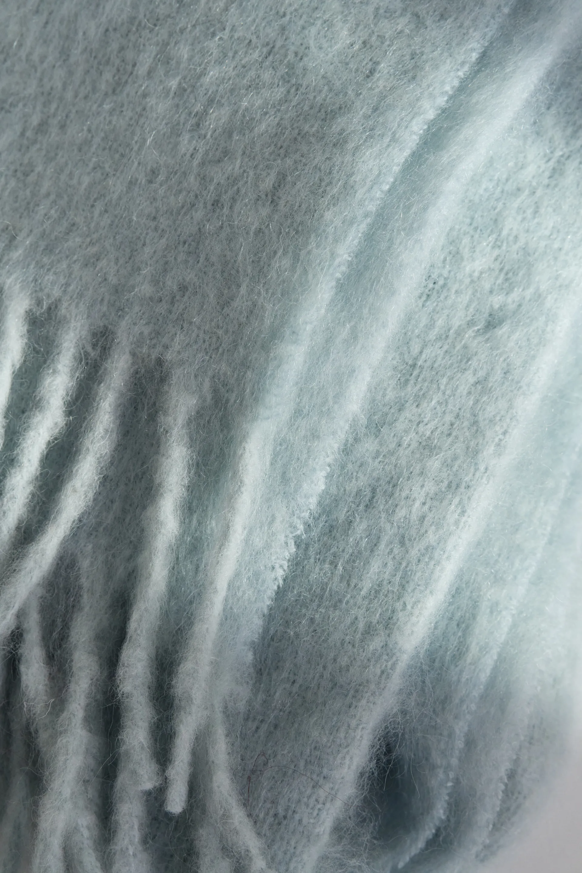 Dune mohair throw 130x170 cm, Ice blue Scandi Living