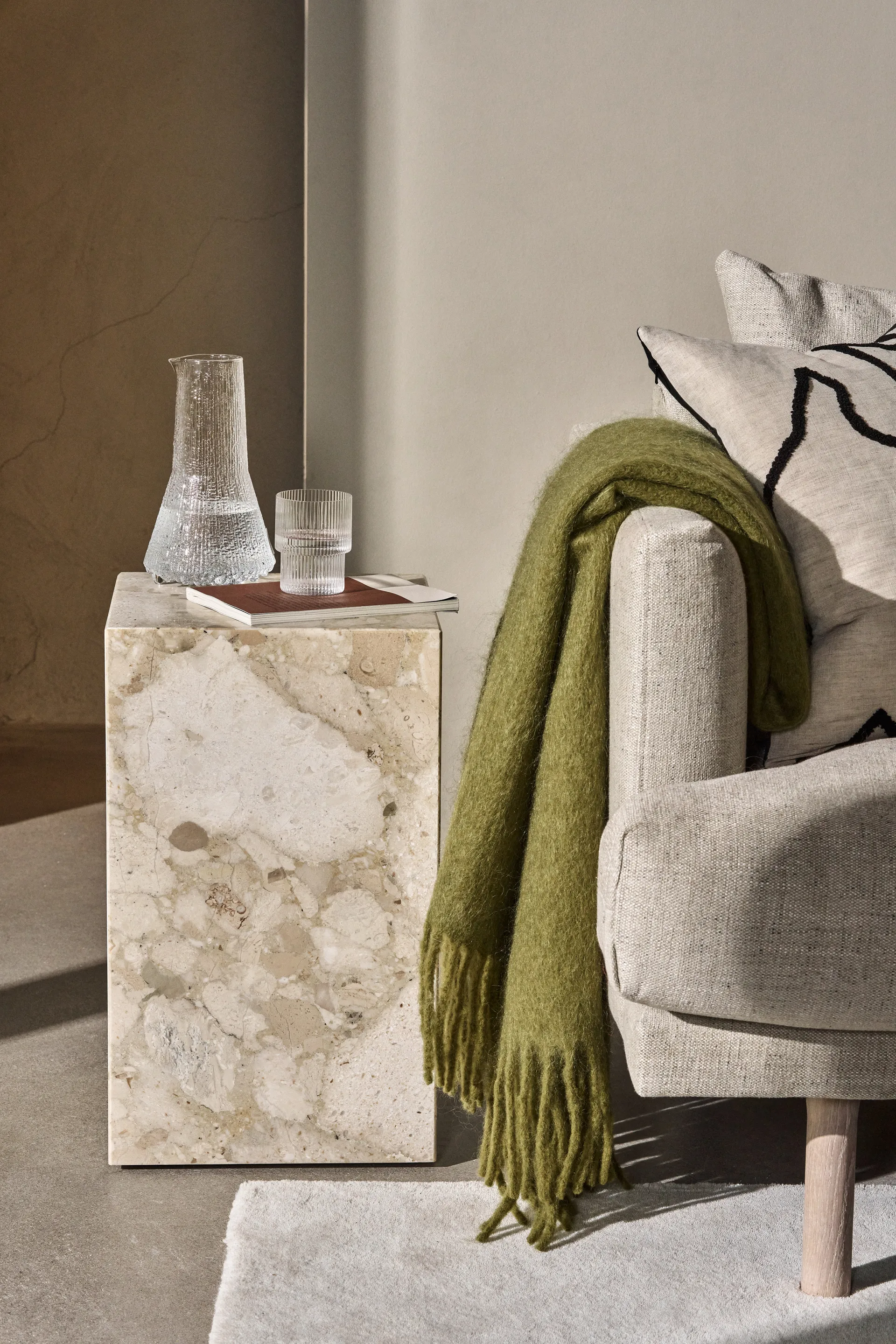 Dune mohair throw 130x170 cm, Olive Scandi Living
