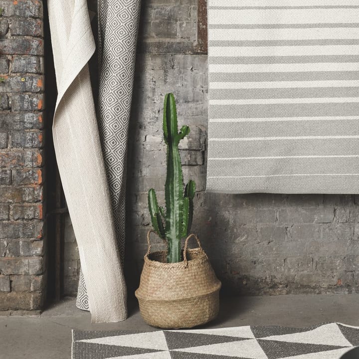 Fade rug large concrete (grey), 150x200 cm Scandi Living