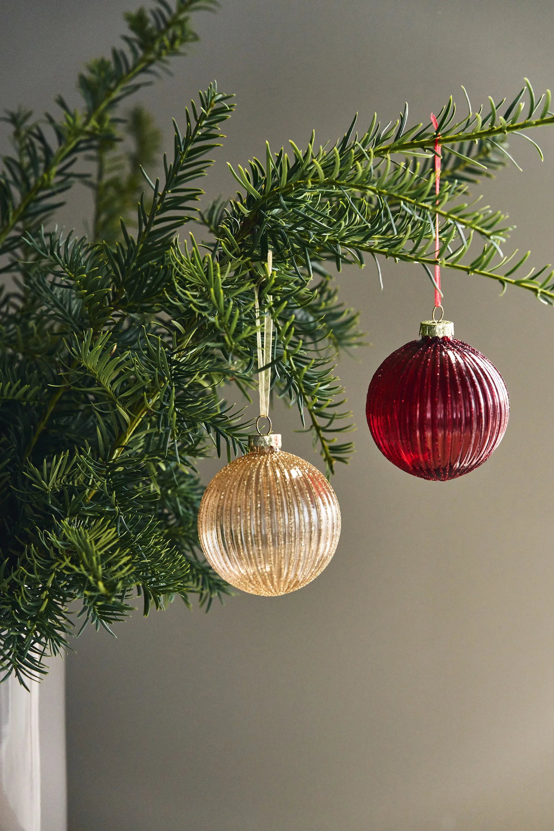 Holiday baubles 6-pack, Red Scandi Living