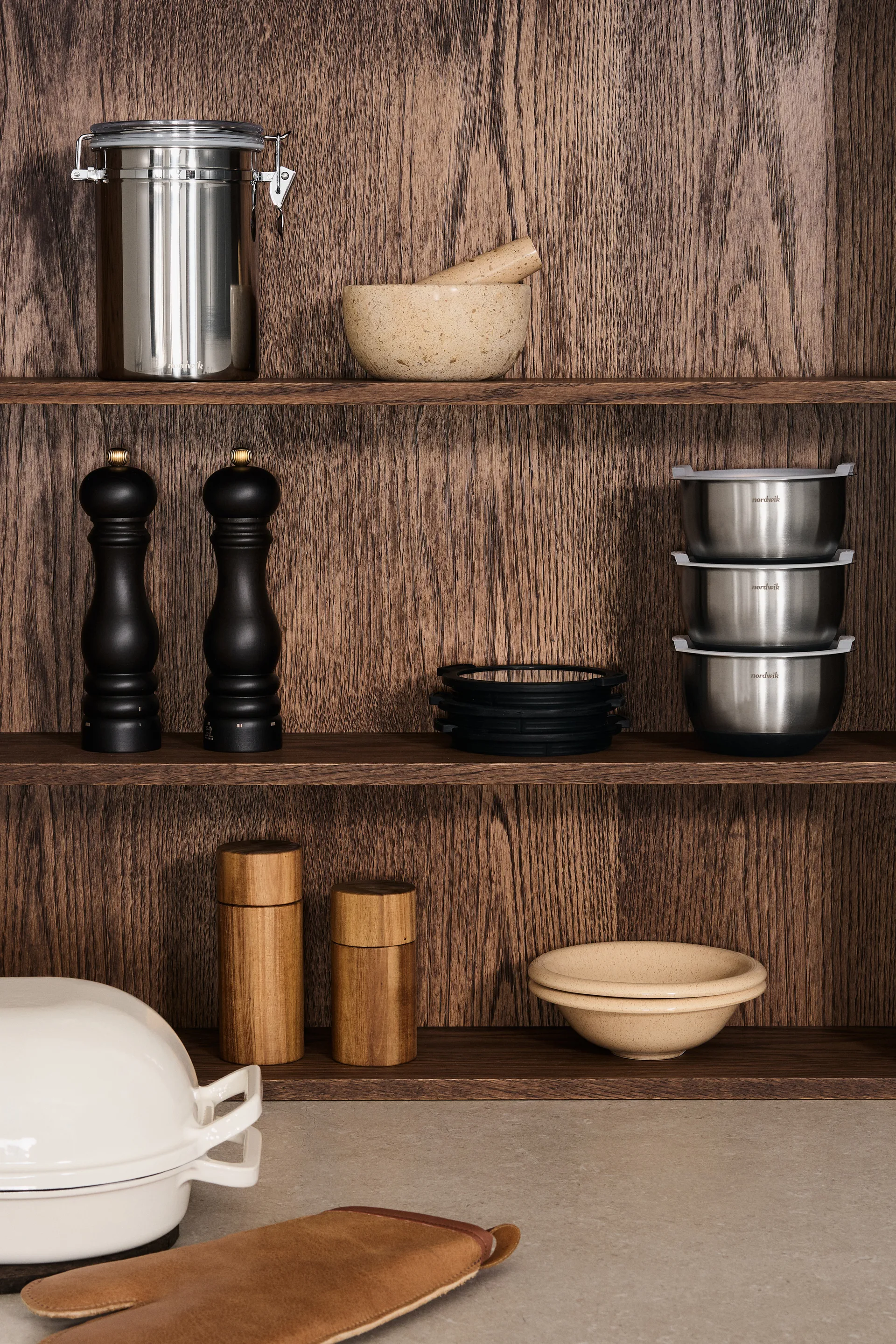 Hollow salt grinder 13 cm, Acacia Scandi Living
