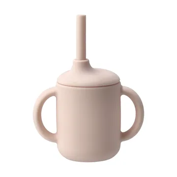 Idun mug with silicone straw 120 ml - Blusher - Scandi Living