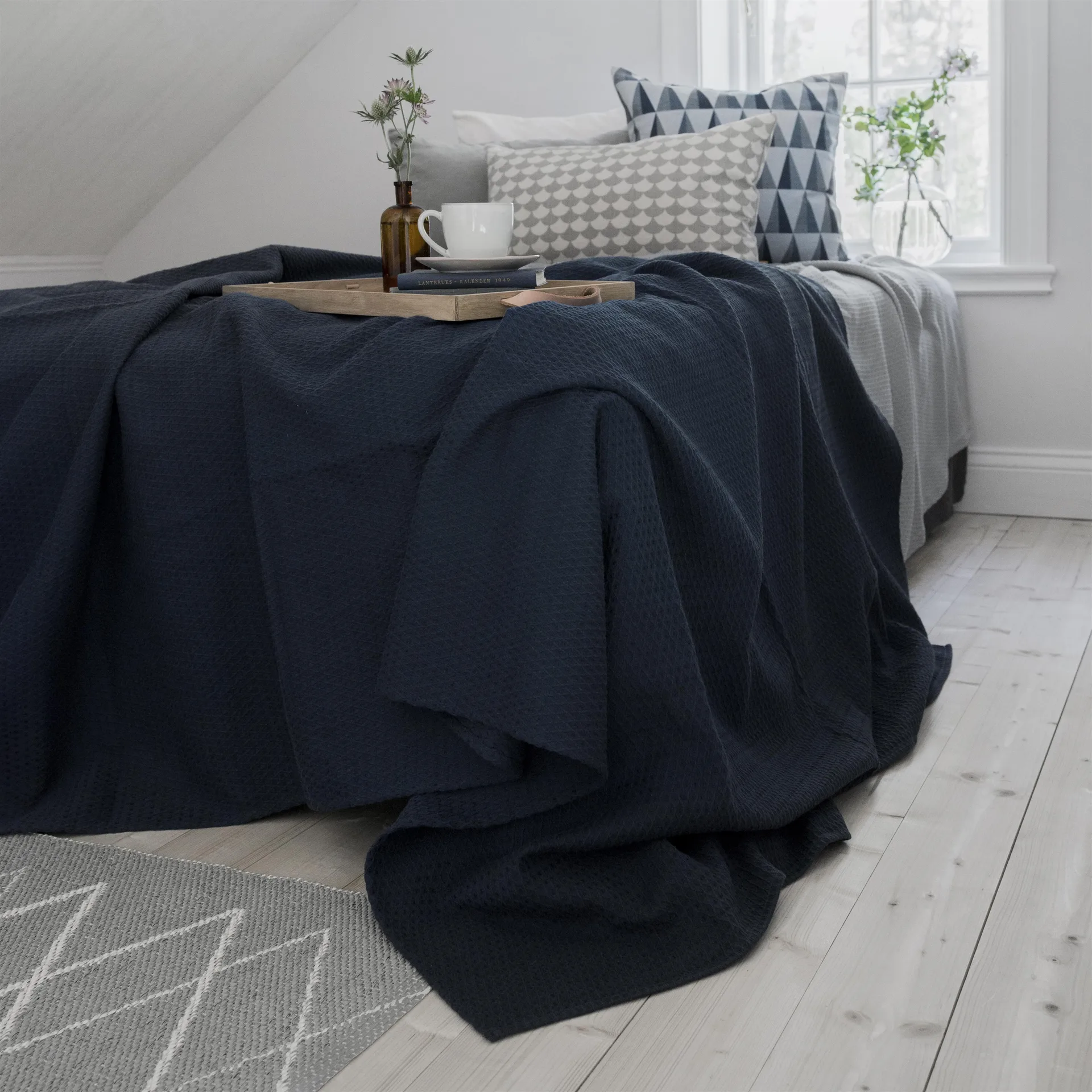 Kimono bed spread 139x260 cm, storm blue Scandi Living