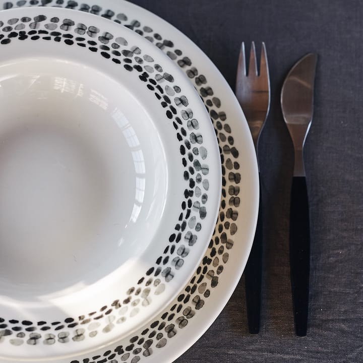 Klappersten plate 28 cm 4-pack, black and white Scandi Living