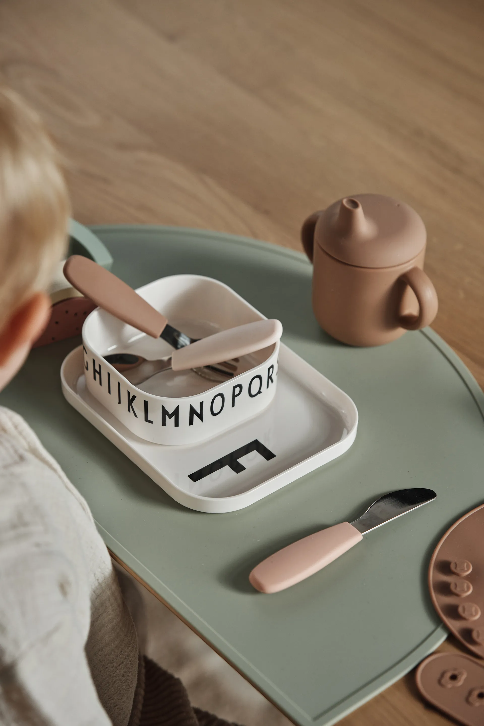 Lumi silicone placemat, Green Scandi Living