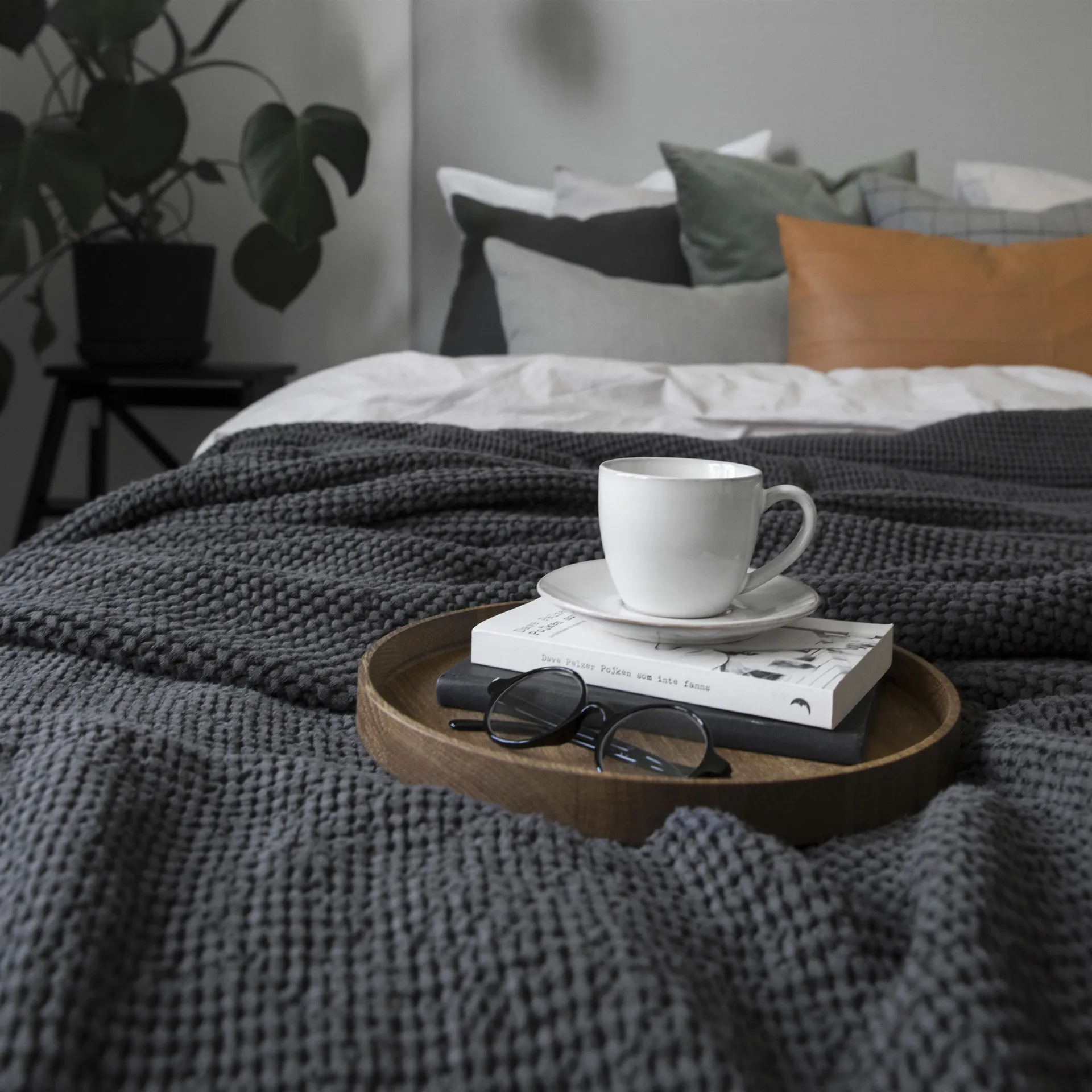 Moss bed spread 160x260 cm, charcoal (grey) Scandi Living