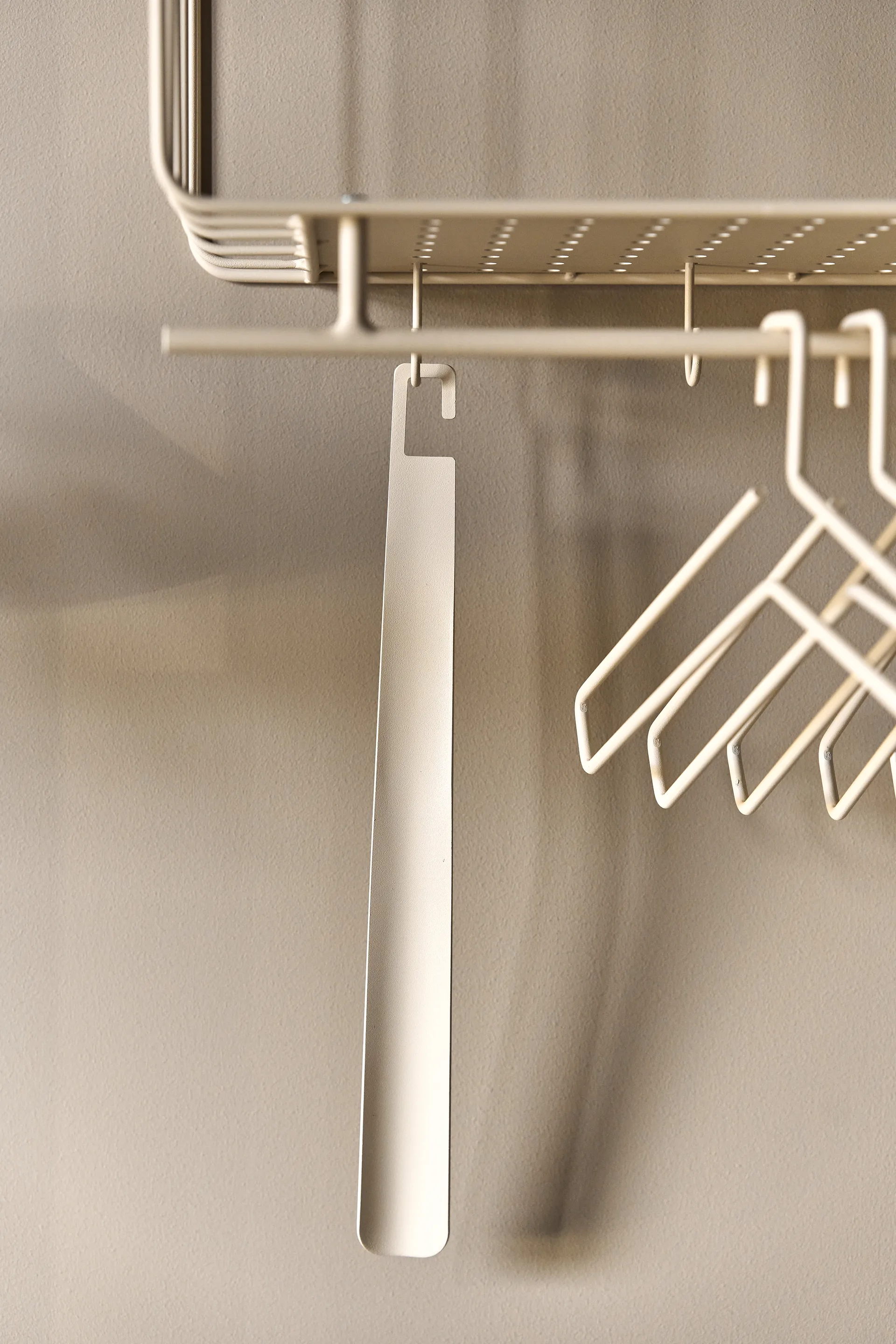 Nod shoe horn 40 cm, Beige Scandi Living